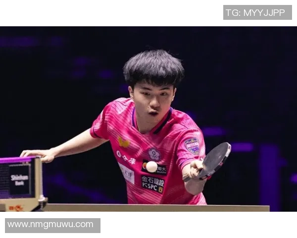 首尔与仁川足球赛激战正酣球迷热情高涨期待精彩对决